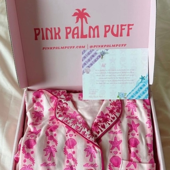 Pink palm puff pajamas - Picture 1 of 1